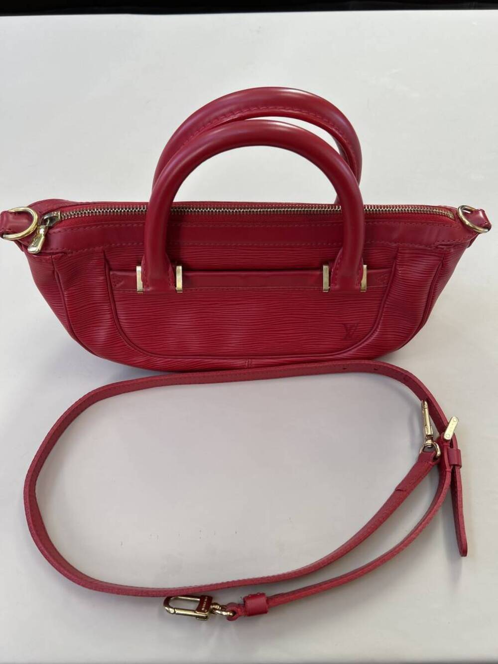 LOUIS VUITTON Rouge Red Epi Shoulder Bag